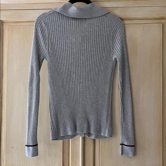 Banana Republic Light Gray-black accents Ribbed Cardigan-size XS-NWT - Picture 6 of 6